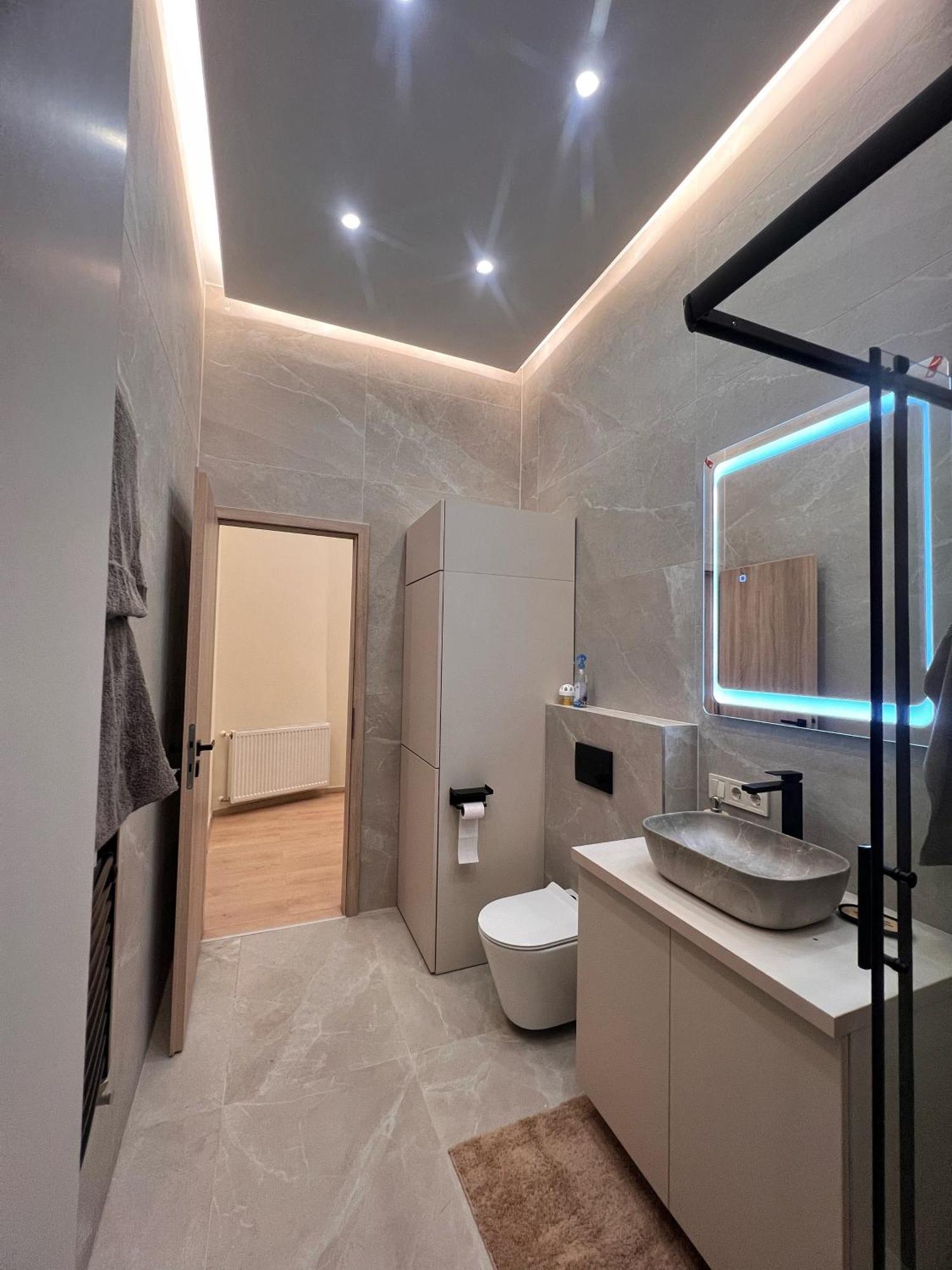 Hubner Apartment ブダペスト エクステリア 写真